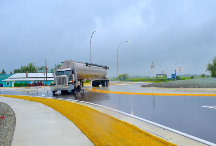Klossner roundabout opens